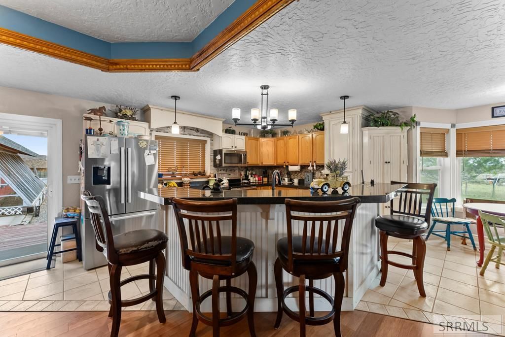 Image 23 of property listing at 7581 W 6000 N, Rexburg, ID 83440