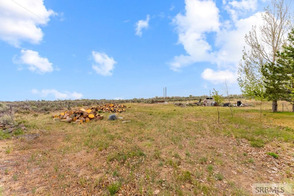 Image 42 of property listing at 7581 W 6000 N, Rexburg, ID 83440