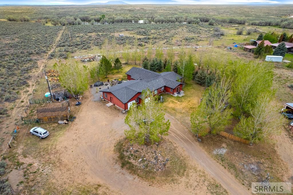 Image 44 of property listing at 7581 W 6000 N, Rexburg, ID 83440