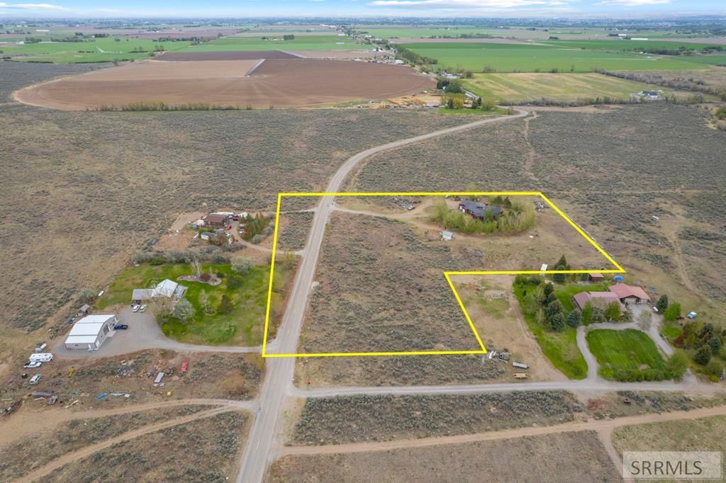 Image 48 of property listing at 7581 W 6000 N, Rexburg, ID 83440