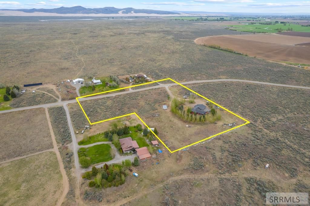 Image 49 of property listing at 7581 W 6000 N, Rexburg, ID 83440