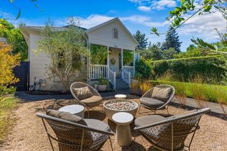 532 Matheson St, Healdsburg, CA 95448