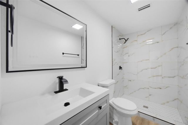 3240 BROOKFIELD DRIVE, Holiday, FL 34691