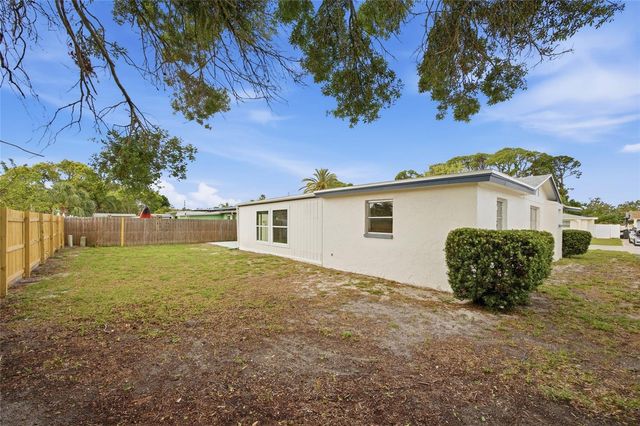 3240 BROOKFIELD DRIVE, Holiday, FL 34691