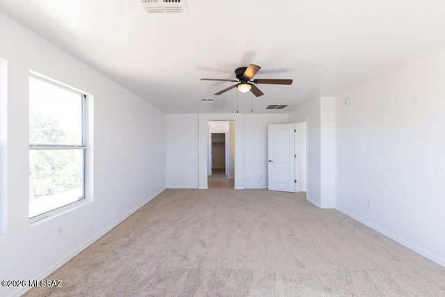 8186 W Young Eagle Court, Tucson, AZ 85757