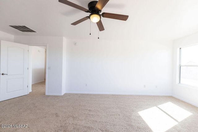 8186 W Young Eagle Court, Tucson, AZ 85757