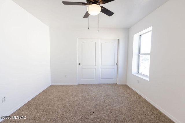 8186 W Young Eagle Court, Tucson, AZ 85757