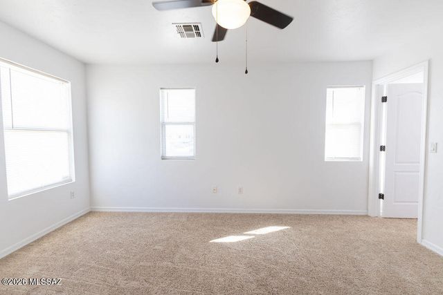 8186 W Young Eagle Court, Tucson, AZ 85757