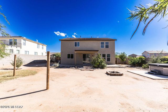 8186 W Young Eagle Court, Tucson, AZ 85757