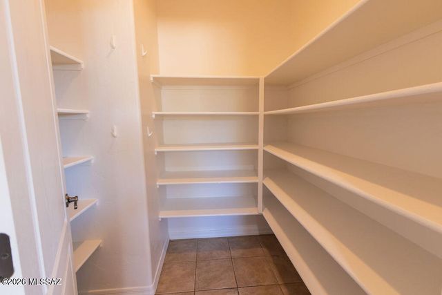 8186 W Young Eagle Court, Tucson, AZ 85757