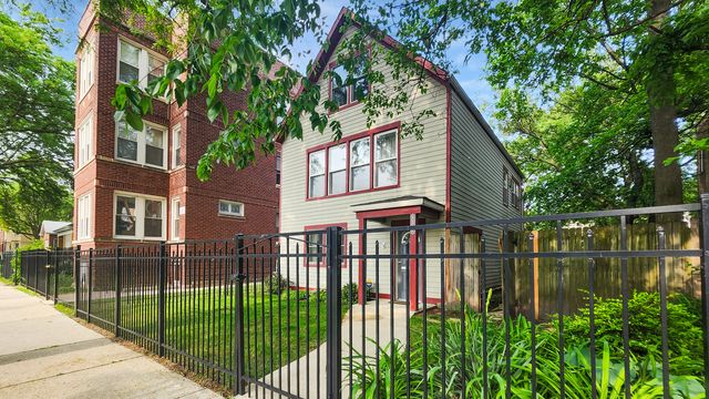 4241 N Richmond Street, Chicago, IL 60618