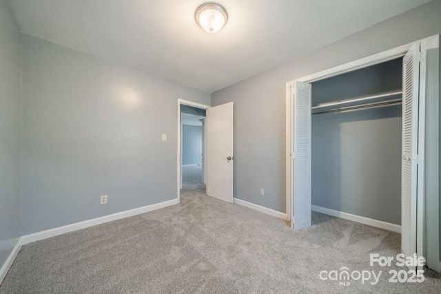 6126 Eagle Peak Drive, Charlotte, NC 28214