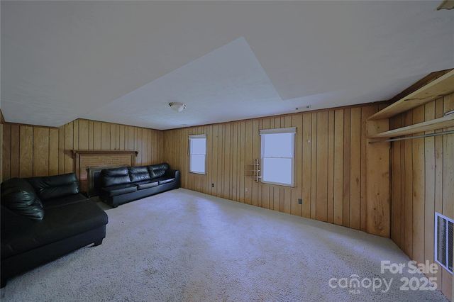 6126 Eagle Peak Drive, Charlotte, NC 28214