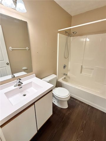 10029 Village Tree Court, Miamisburg, OH 45342