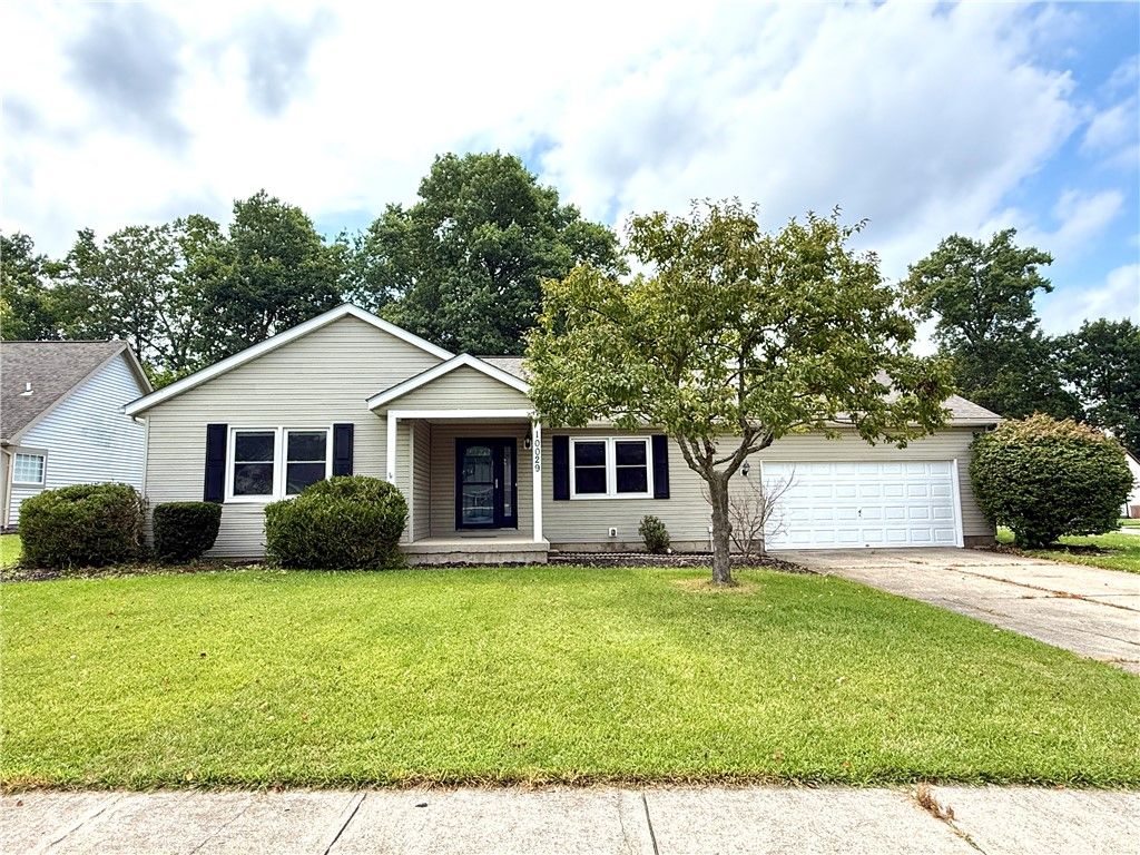 10029 Village Tree Court, Miamisburg, OH 45342