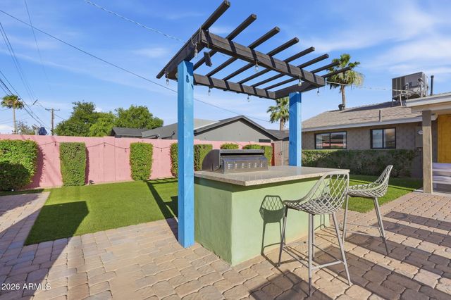 8426 E SHERIDAN Street, Scottsdale, AZ 85257