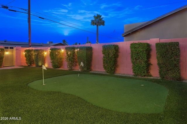 8426 E SHERIDAN Street, Scottsdale, AZ 85257