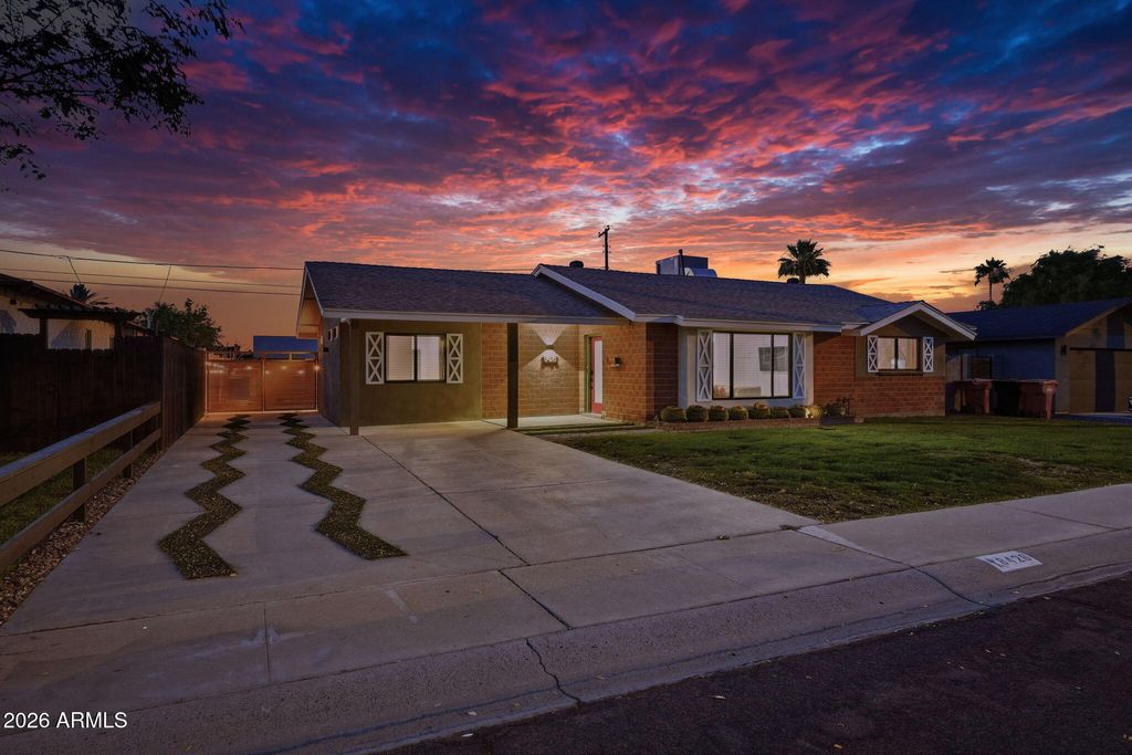 8426 E SHERIDAN Street, Scottsdale, AZ 85257 — photo 4