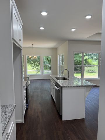 90 Lexie Ln, Lawrenceburg, TN 38464
