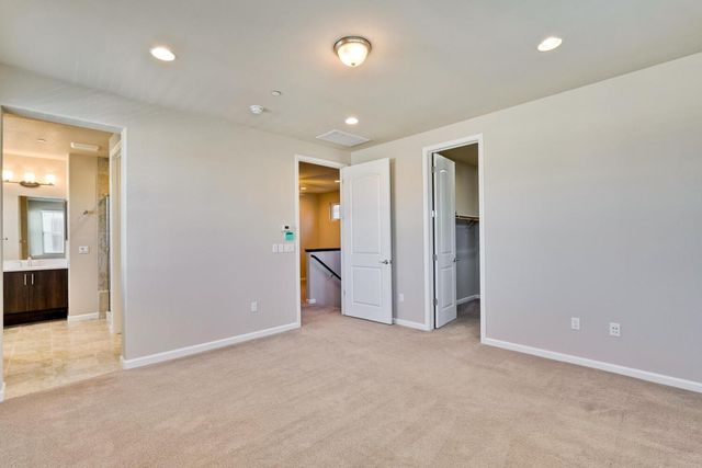 867 Maple Place, East Palo Alto, CA 94303