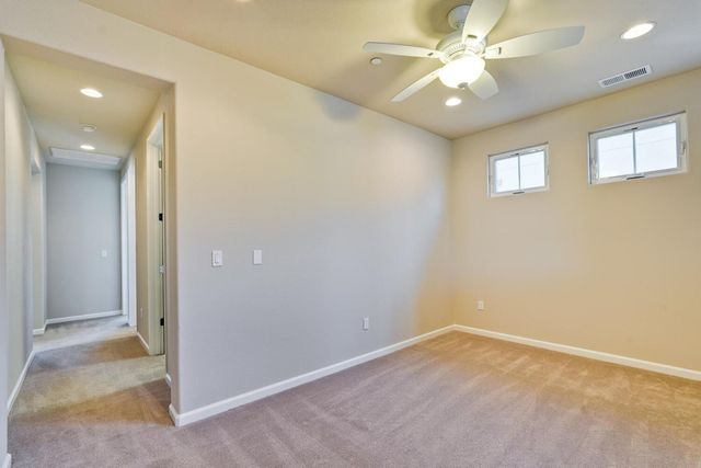 867 Maple Place, East Palo Alto, CA 94303