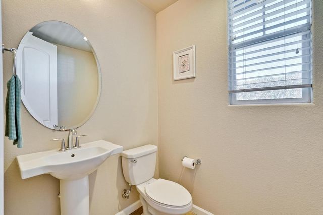 867 Maple Place, East Palo Alto, CA 94303