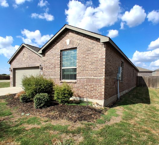 1432 Park Trails Boulevard, Princeton, TX 75407