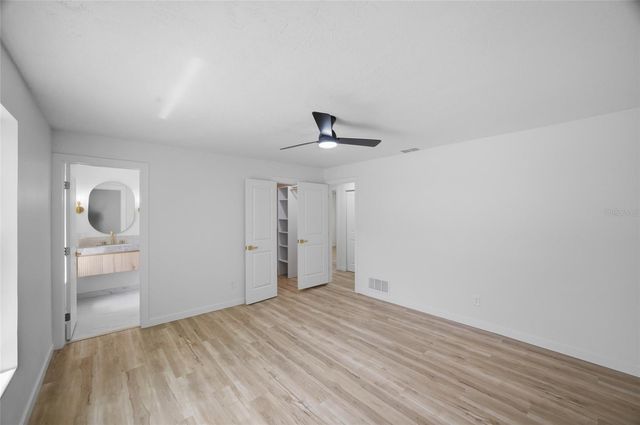 7520 20TH STREET N, St Petersburg, FL 33702