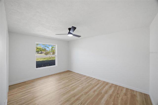 7520 20TH STREET N, St Petersburg, FL 33702