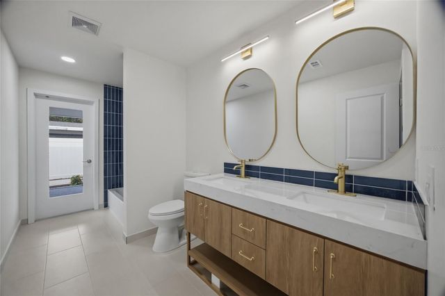 7520 20TH STREET N, St Petersburg, FL 33702