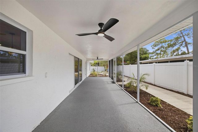 7520 20TH STREET N, St Petersburg, FL 33702