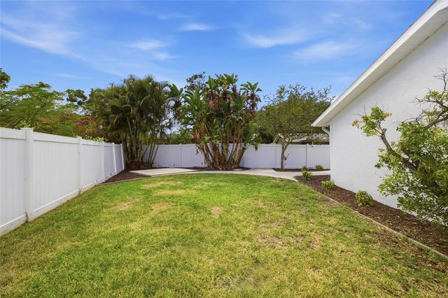 7520 20TH STREET N, St Petersburg, FL 33702