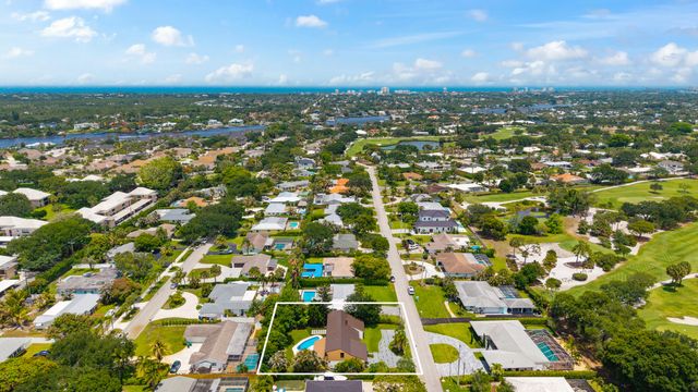 342 Fairway W, Tequesta, FL 33469