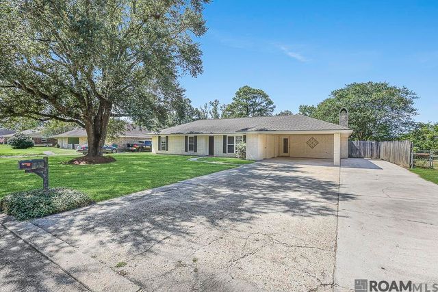 26049 Vincent Dr, Denham Springs, LA 70726