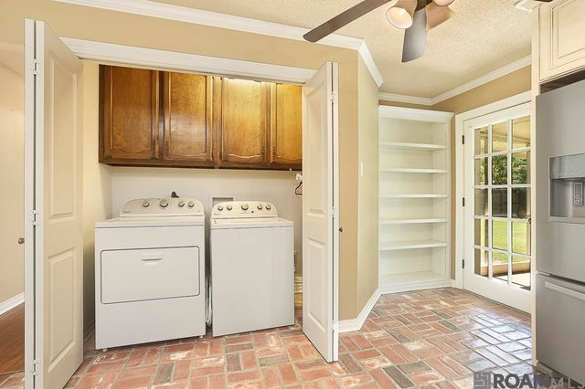 26049 Vincent Dr, Denham Springs, LA 70726