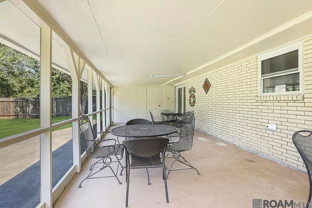 26049 Vincent Dr, Denham Springs, LA 70726