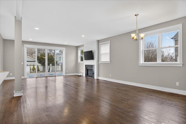 721 E Farnum Avenue, Royal Oak, MI 48067