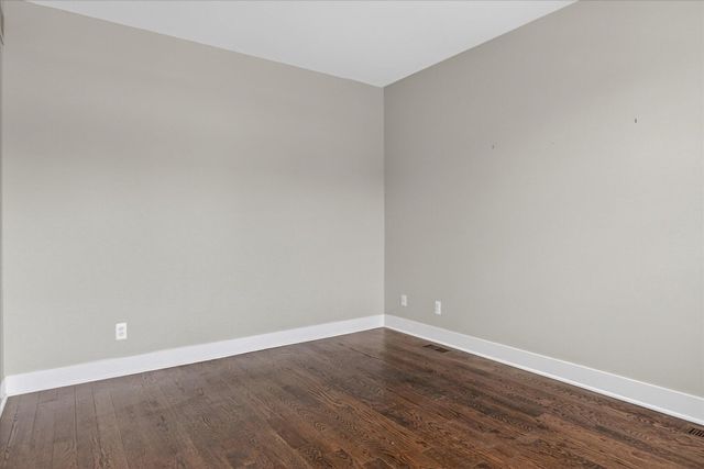 721 E Farnum Avenue, Royal Oak, MI 48067