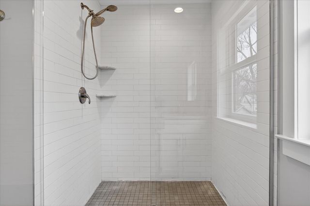 721 E Farnum Avenue, Royal Oak, MI 48067