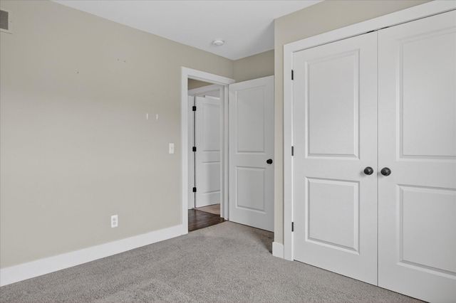 721 E Farnum Avenue, Royal Oak, MI 48067