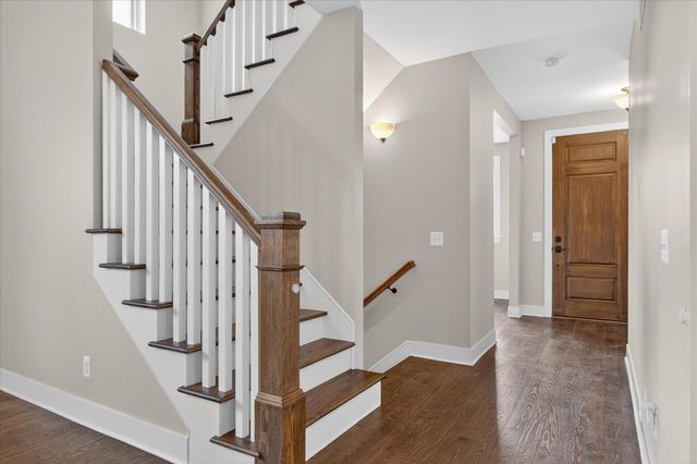 721 E Farnum Avenue, Royal Oak, MI 48067