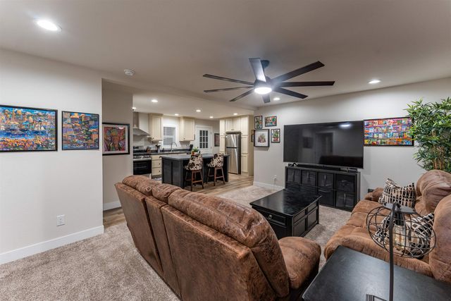 264 Hollyberry Way, Fruita, CO 81521