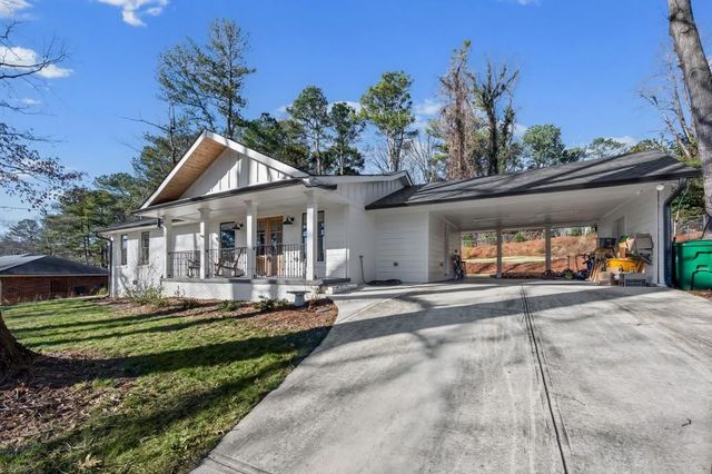 4102 Laynewood Circle, Tucker, GA 30084