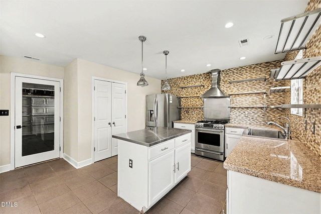 3700 Watkins Ridge Court, Raleigh, NC 27616