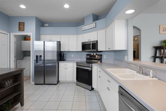 27111 NOSTALGIA DRIVE, Leesburg, FL 34748