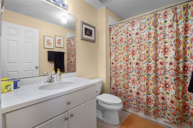27111 NOSTALGIA DRIVE, Leesburg, FL 34748