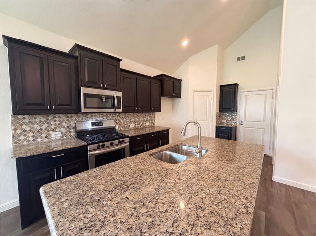 929 Dove Cove, Argyle, TX 76226