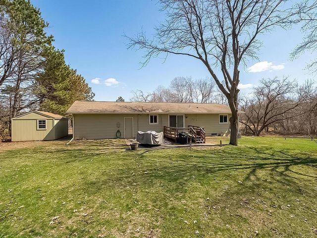 21350 Eveleth Street NE, East Bethel, MN 55011