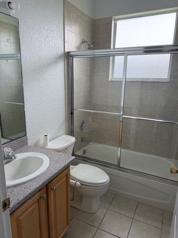 522 SE Nome Drive, Port St. Lucie, Port St Lucie, FL 34984