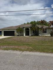 522 SE Nome Drive, Port St. Lucie, Port St Lucie, FL 34984